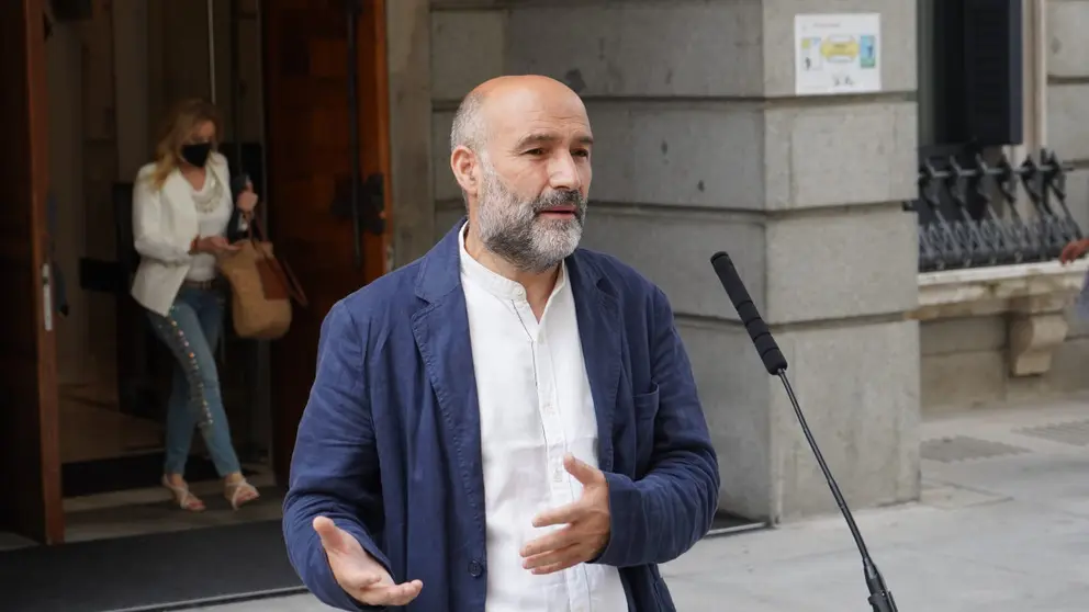 N&eacute;stor Rego