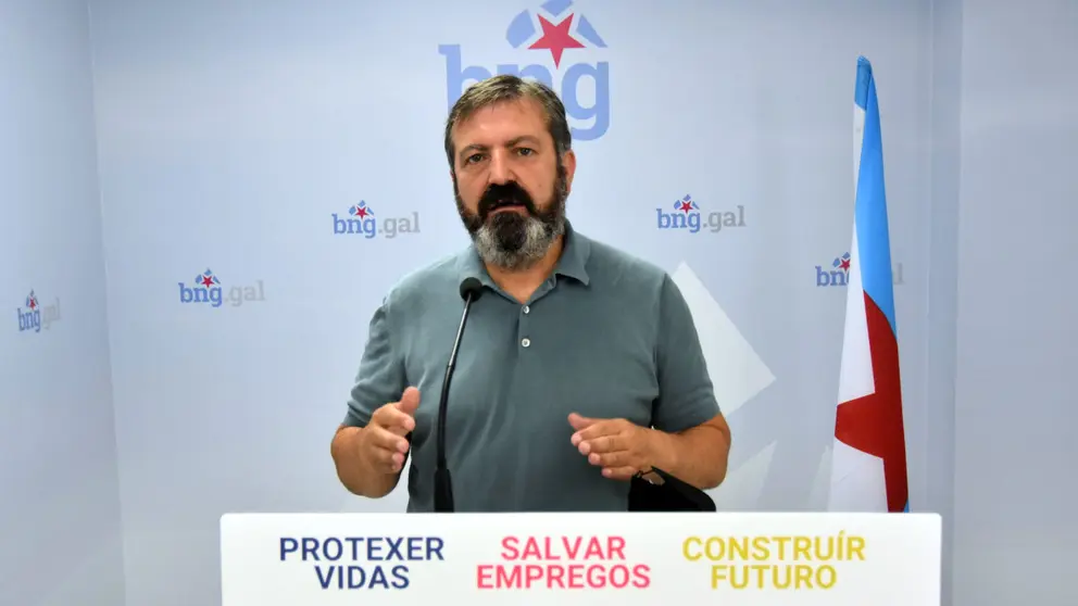 Lu&iacute;s Bar&aacute;
