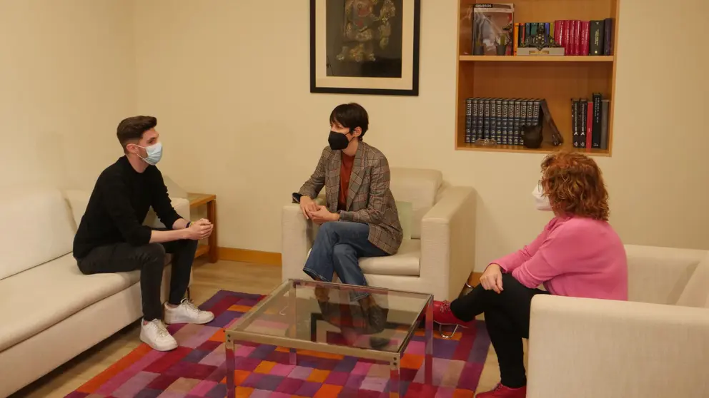 Manuel Iglesias, Ana Pont&oacute;n e Montse Prado