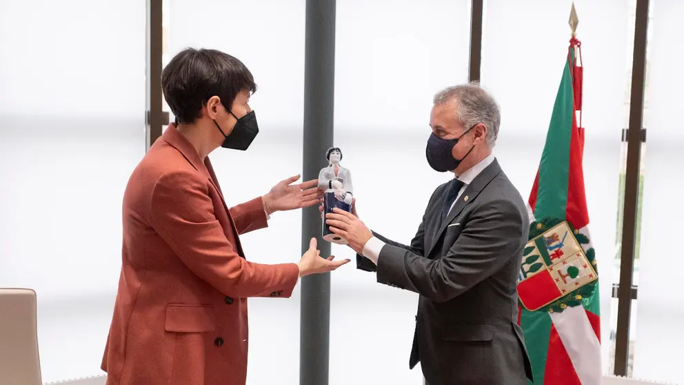 Ana Pont&oacute;n e &Iacute;&ntilde;igo Urkullu
