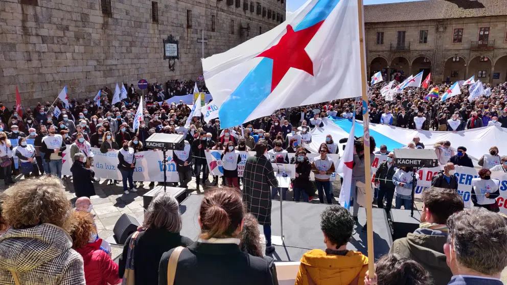 Manifestaci&oacute;n contra a suba dos prezos e o empobrecemento social