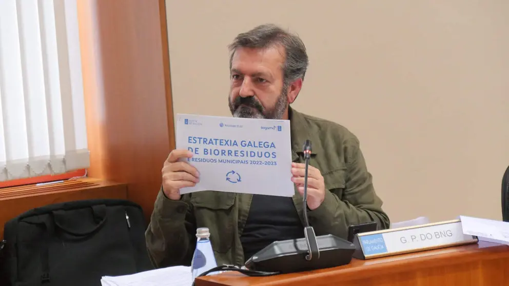Lu&iacute;s Bar&aacute;