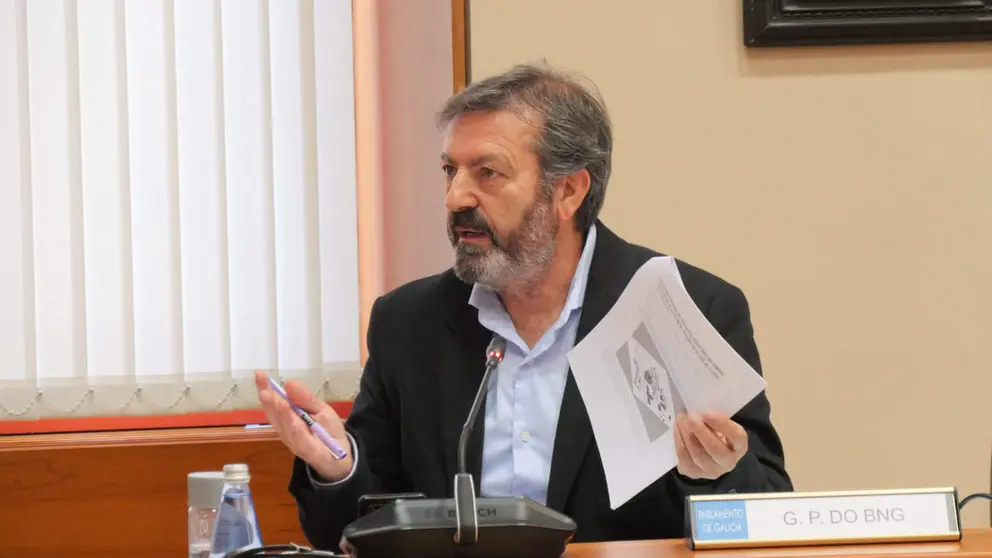 Lu&iacute;s Bar&aacute;