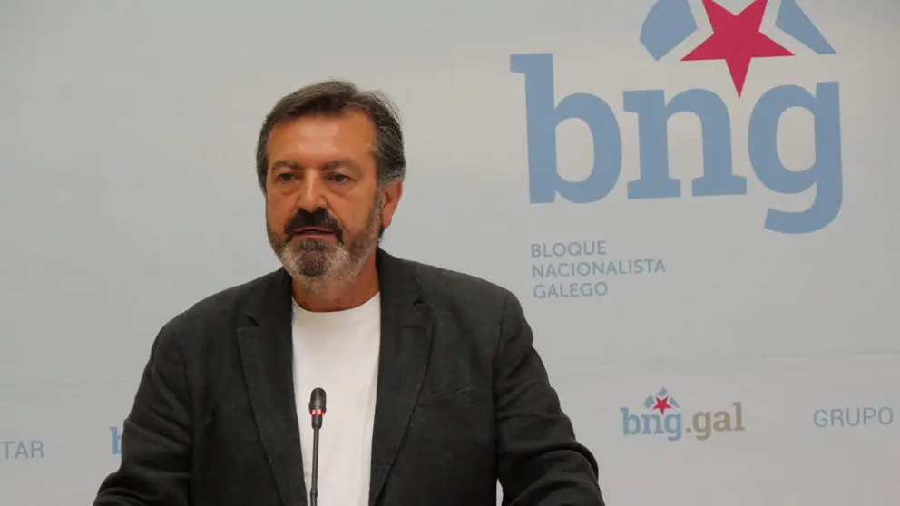 Lu&iacute;s Bar&aacute;