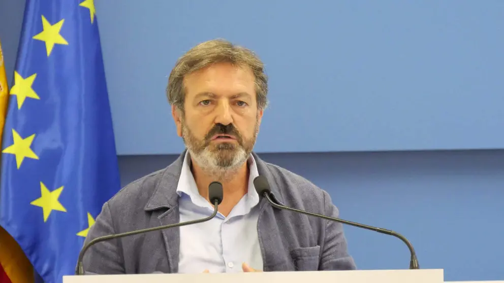 Lu&iacute;s Bar&aacute;