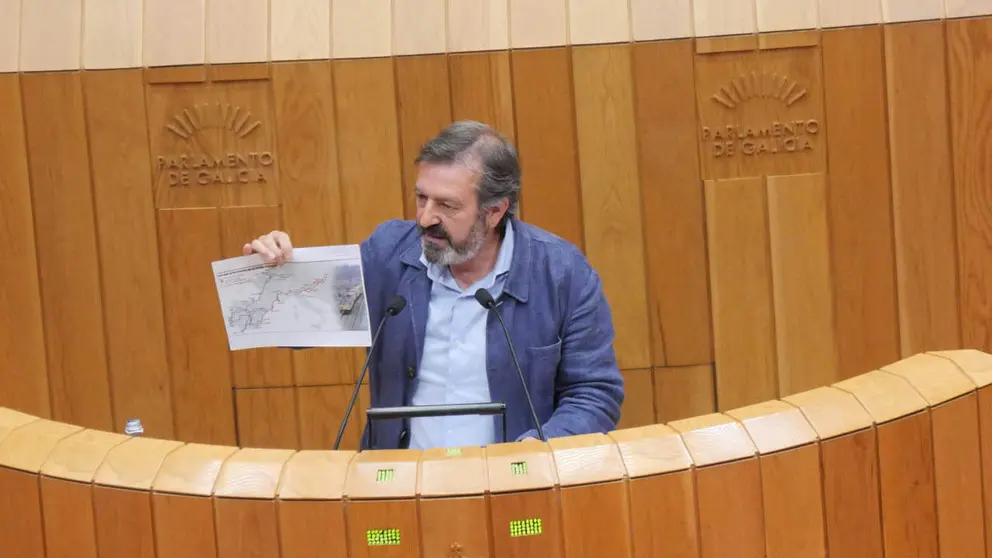 Lu&iacute;s Bar&aacute;