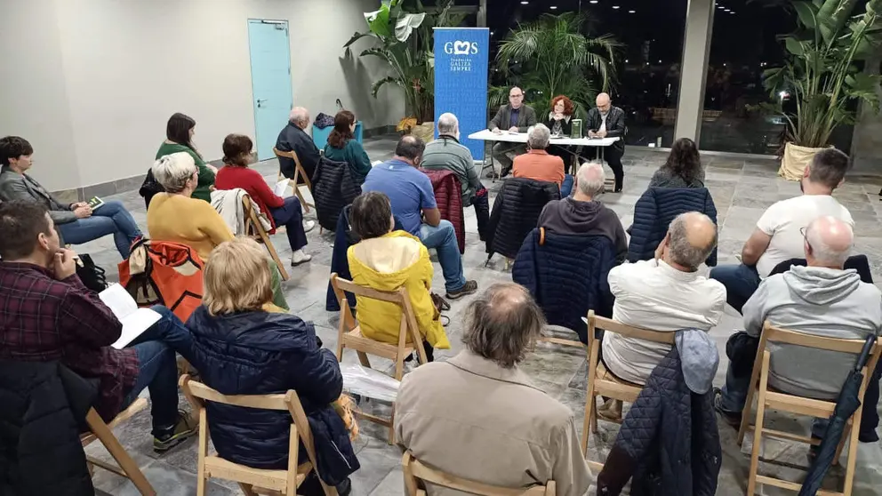 Presentaci&oacute;n caderno Vilagarc&iacute;a