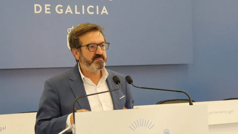 Lu&iacute;s Bar&aacute;