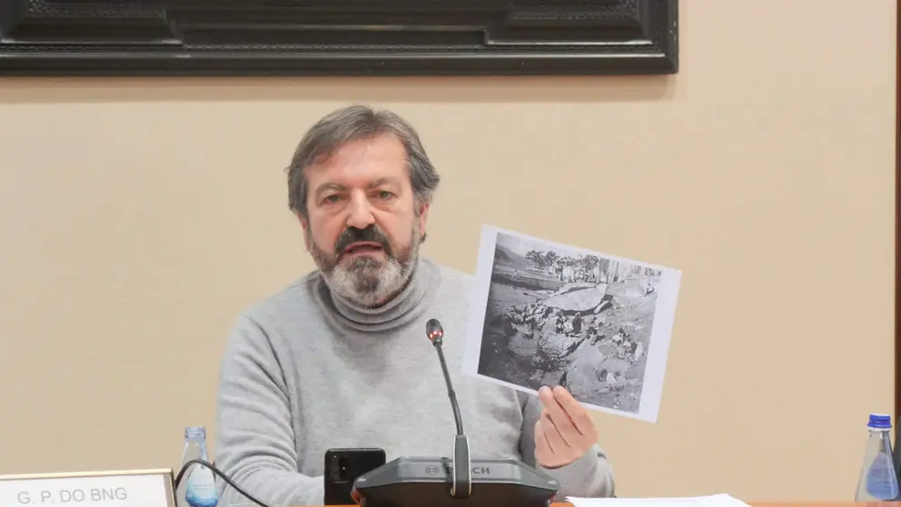 Lu&iacute;s Bar&aacute;