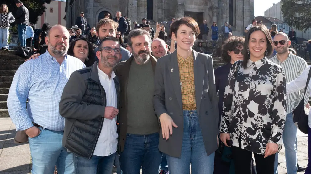 Ana Pont&oacute;n en Lal&iacute;n  