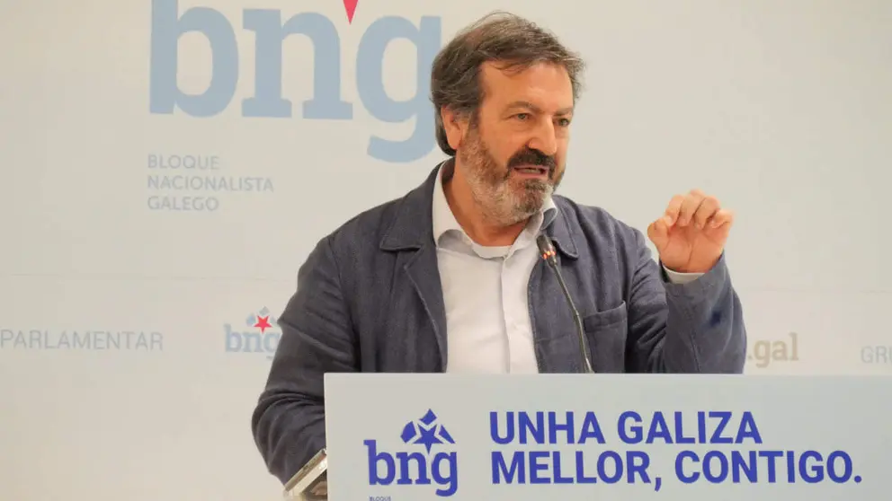 Lu&iacute;s Bar&aacute;