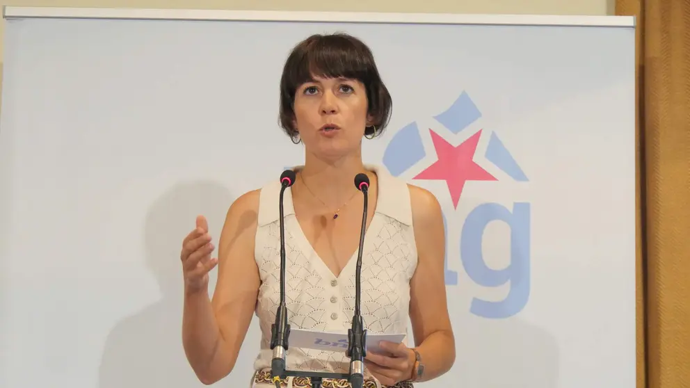 Ana Pontón