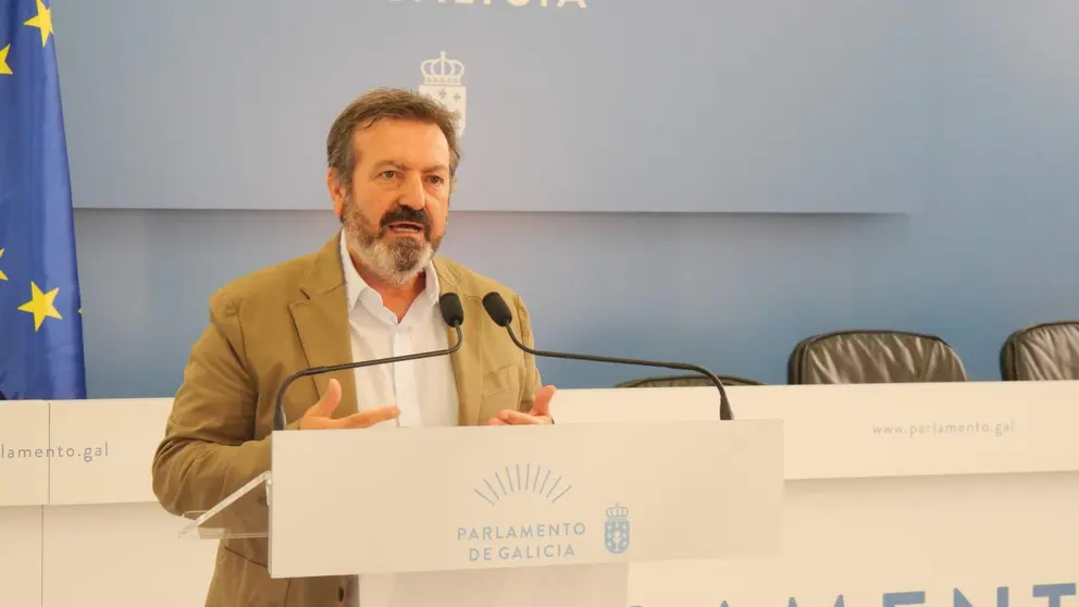 Lu&iacute;s Bar&aacute;