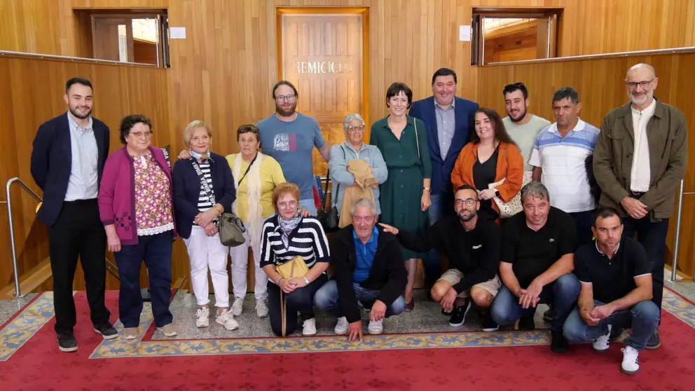 Veci&ntilde;os e veci&ntilde;as da Ribeira Sacra