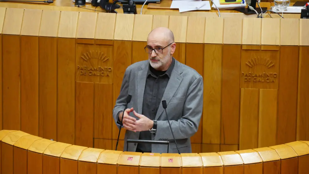Secundino Fern&aacute;ndez