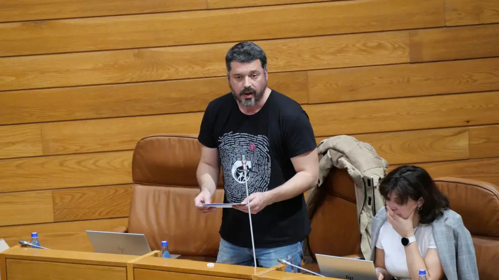Mon Fern&aacute;ndez