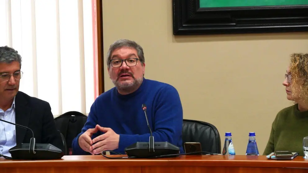 &Oacute;scar Insua