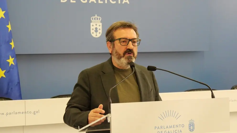 Lu&iacute;s Bar&aacute;