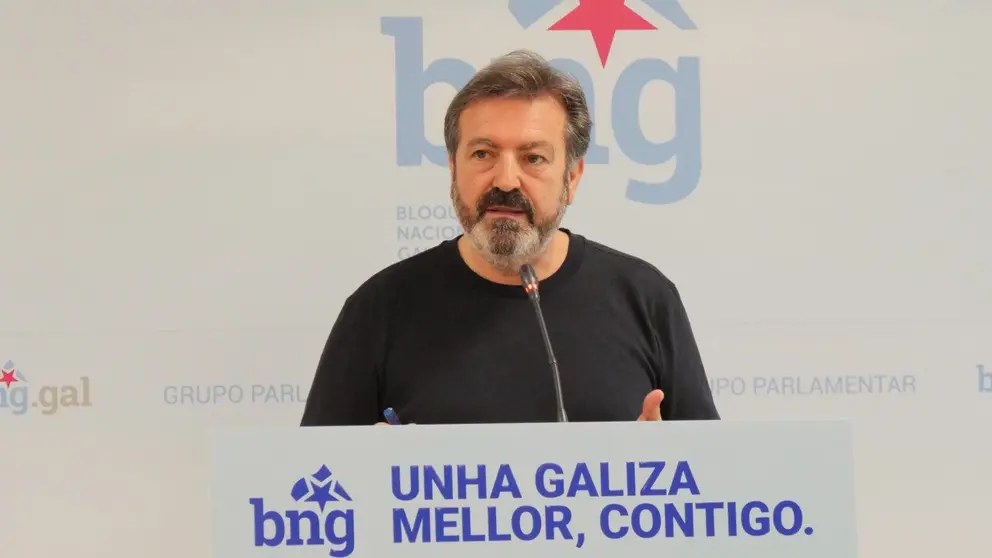 Lu&iacute;s Bar&aacute;