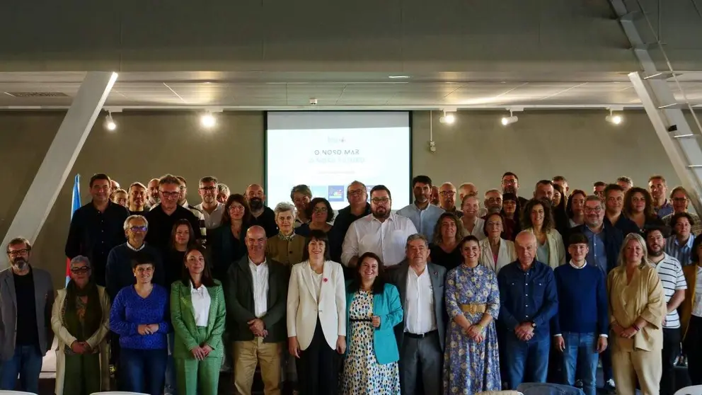 Encontro concellos costeiros BNG en Cangas