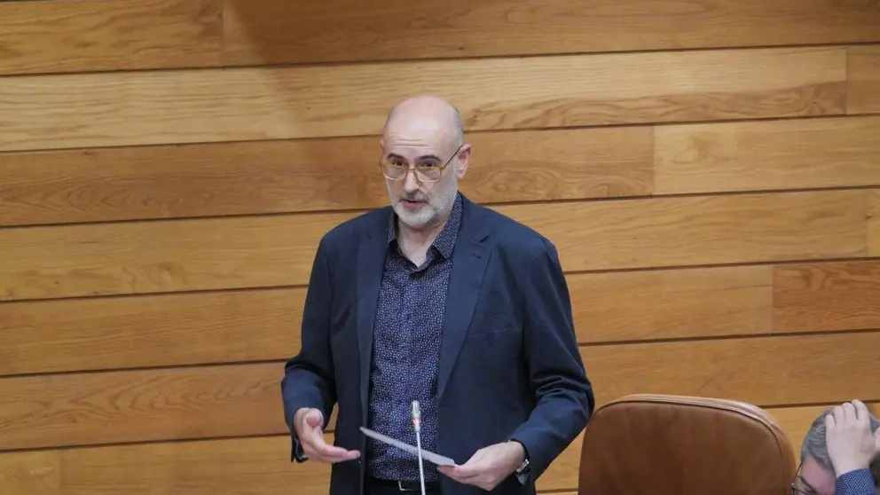 Secundino Fern&aacute;ndez
