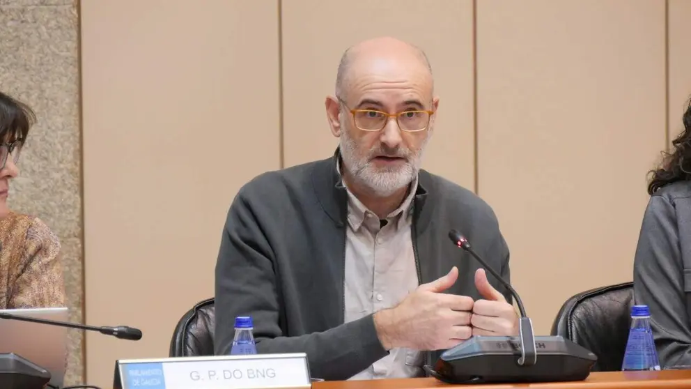 Secundino Fern&aacute;ndez