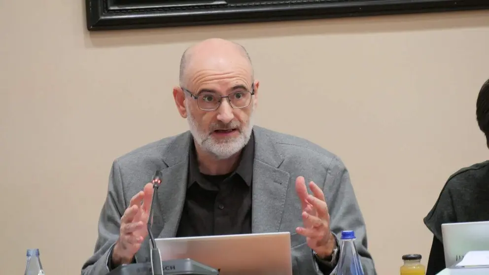 Secundino Fern&aacute;ndez