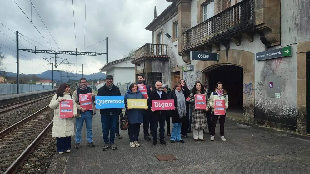Tren digno