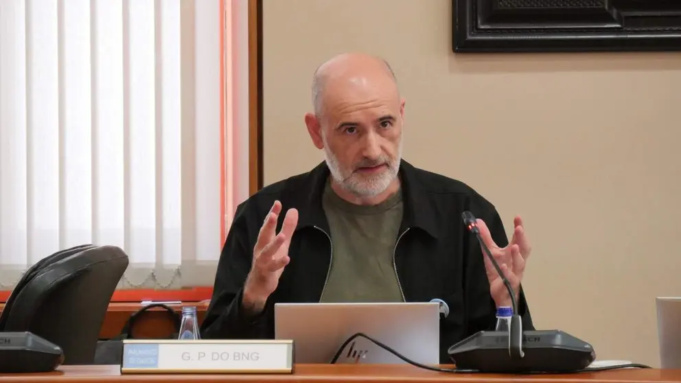 Secundino Fern&aacute;ndez
