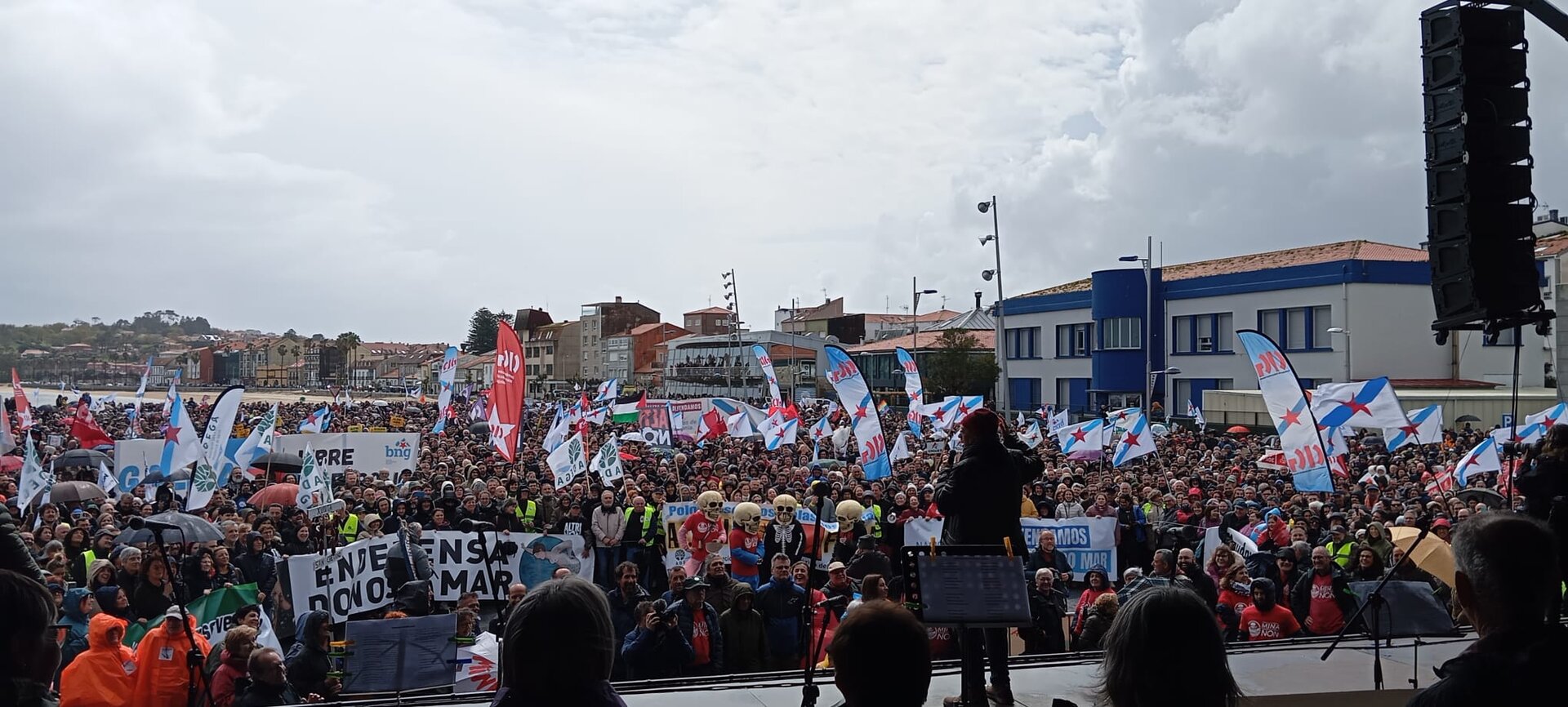 Manifestación contra Altri na Pobra do Caramiñal - 7