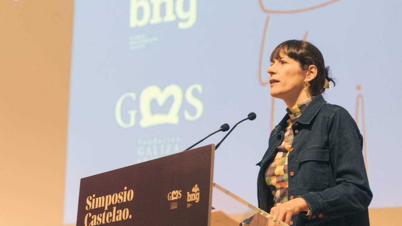 Ana Pontón